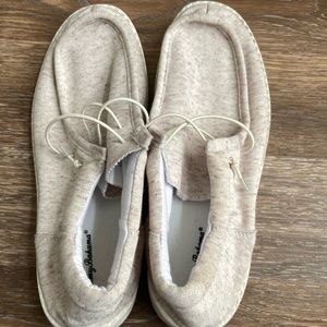 Tommy Bahama slip on shoes. Worn once outside!